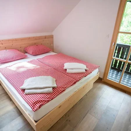 Tisa Chalet *